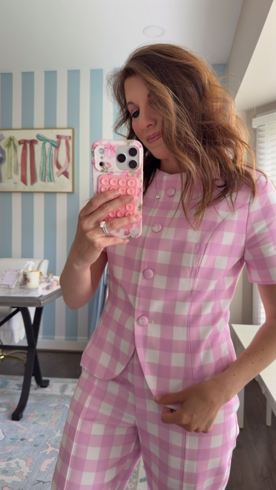 This set, it’s adorable. Now I need it in red! Wearing a size small in both. 

#LTKootd #LTKmomlife