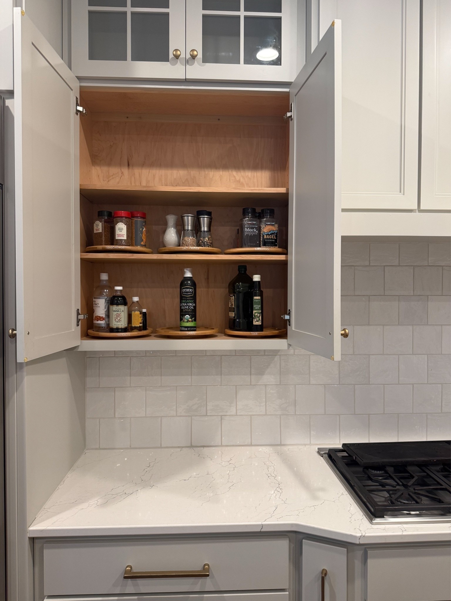 The kitchen is one of the most time-consuming spaces to unpack after a move. Between dishes, pantry items, drawers, small appliances, and daily essentials...it's a LOT.

👉 Our unpacking service helps take that mental and physical load off your plate by organizing everything as we unpack - not just putting things away randomly.

Functional from day one. 🙌

Comment “UNPACK” for more info on our Unpacking Service.

#LTKHome