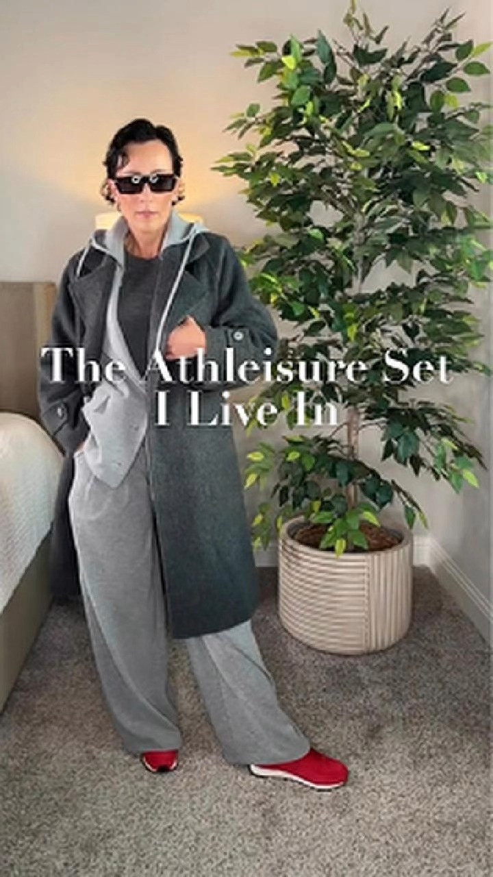 This athleisure outfit has been my go-to for the last two years. Comfortable, flattering, and easy enough to throw on and go — this is what I actually wear on repeat. 

 #LTKdayinmylife #LTKgrwm #LTKootd