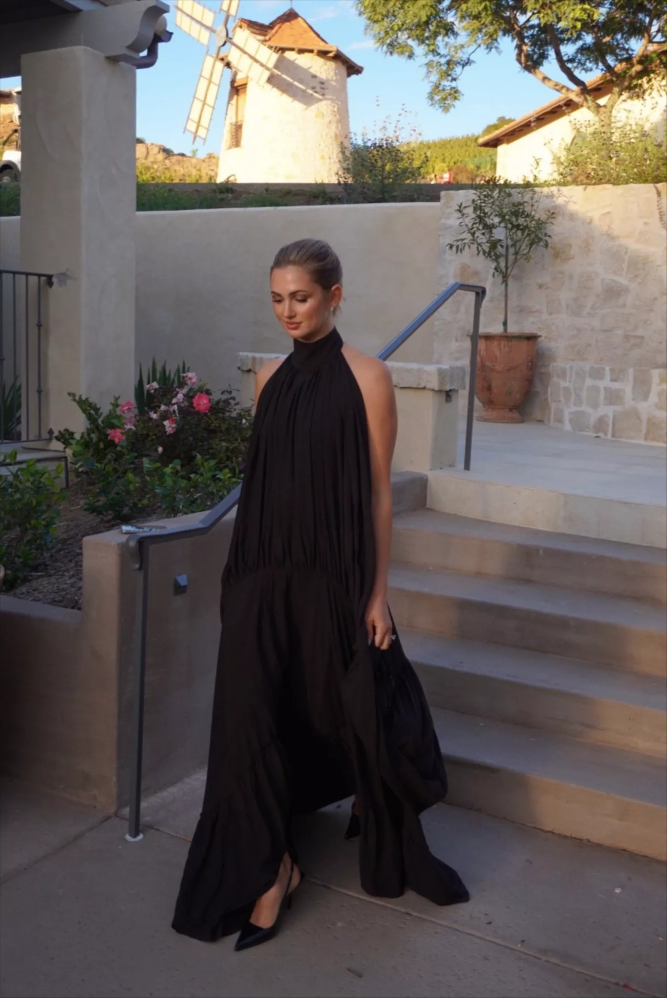 The ALAYA Maxi Dress from Centre Piece is one of those effortlessly elegant pieces that does all the work for you. I love the flowy silhouette and dramatic halter neckline—it’s the perfect dress for weddings, vacations, or any evening when you want to feel polished with minimal effort. 

 #LTKgrwm #LTKootd #LTKBeauty