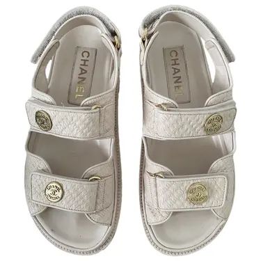 Chanel dad sandals - Second Hand Fashion ! | Vestiaire Collective (Global)