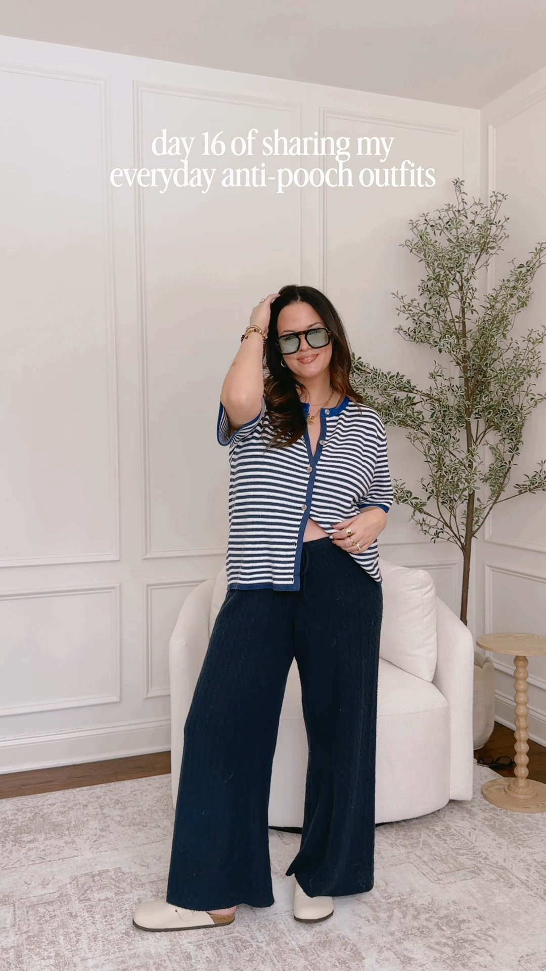 Wearing a large in the top and an XL in the pants 

#LTKMidsize #LTKmomlife #LTKootd