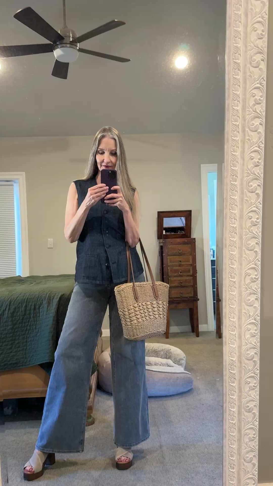 What I wore for a fun lunch with friends. #summerootd #lunchdate #girltime #denimtrends #styleover50

#LTKdayinmylife #LTKSeasonal #LTKOver40