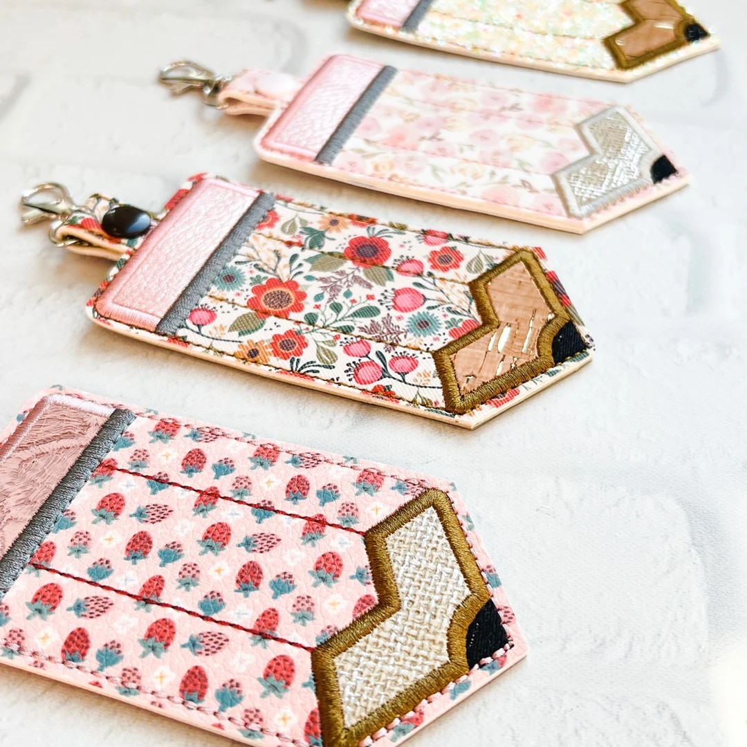 Pencil ID Holder, Personalized Bag Tag,custom ID Badge Holder,vertical ID Card Case,lanyard Acces... | Etsy (US)