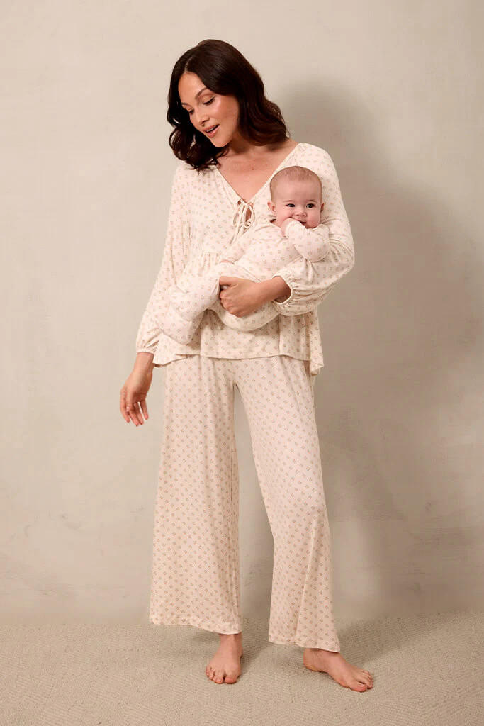 Blush Floret Tie-Top Long-Sleeve Women’s Sleep Set | Solly Baby