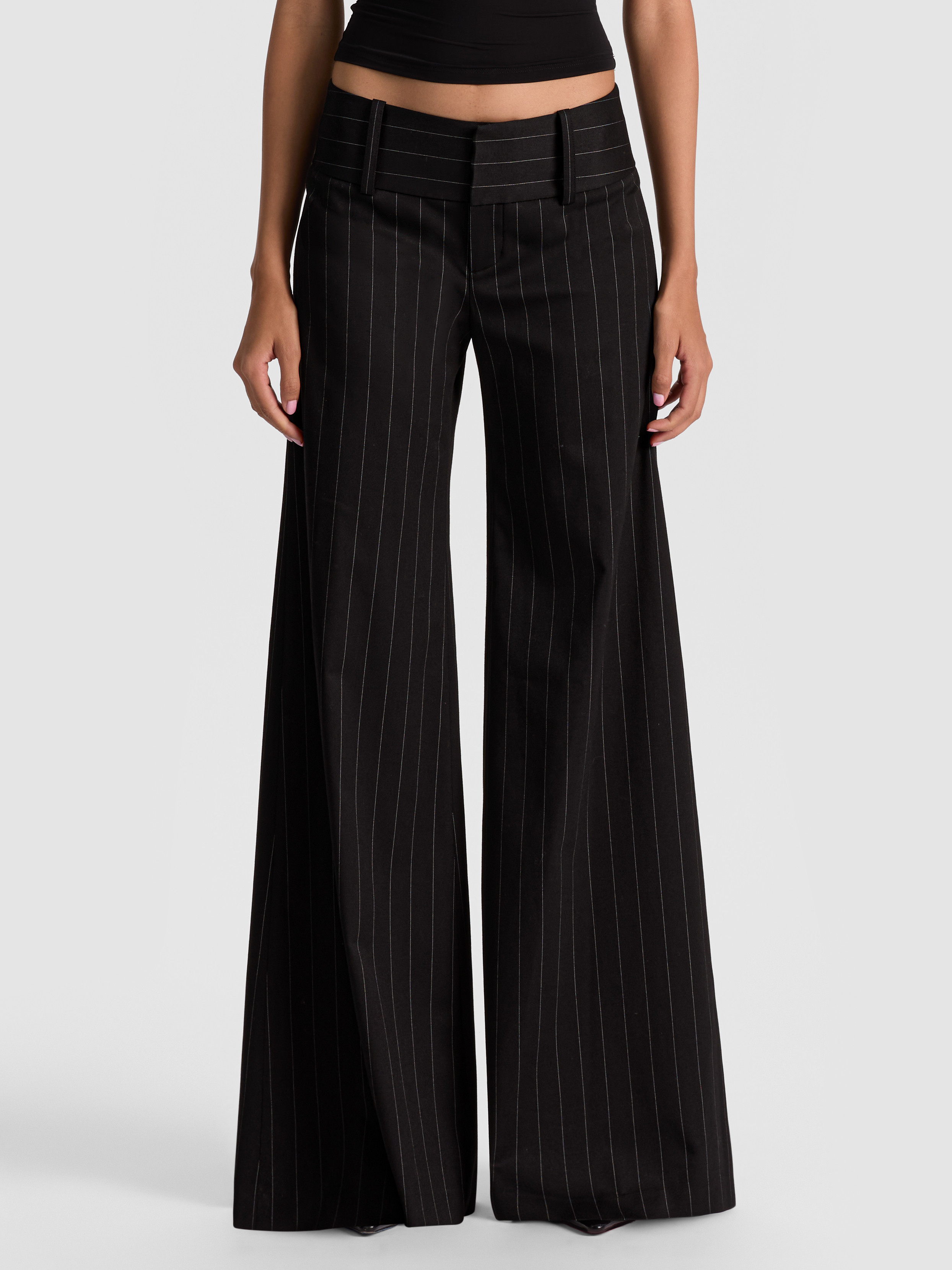 alice + olivia OLIVIA PINSTRIPED WIDE LEG PANT | Alice + Olivia