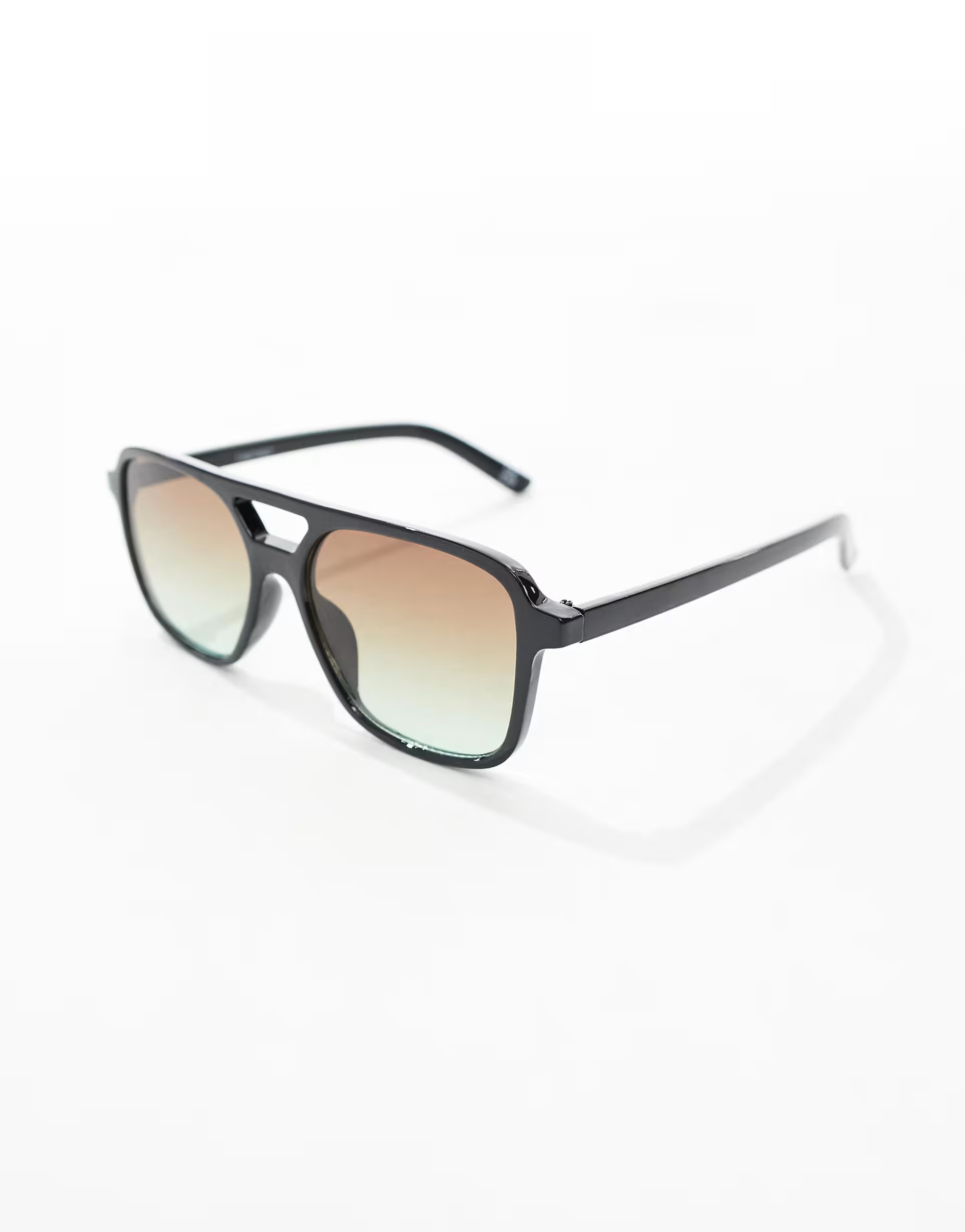 ASOS DESIGN aviator sunglasses in black | ASOS (Global)