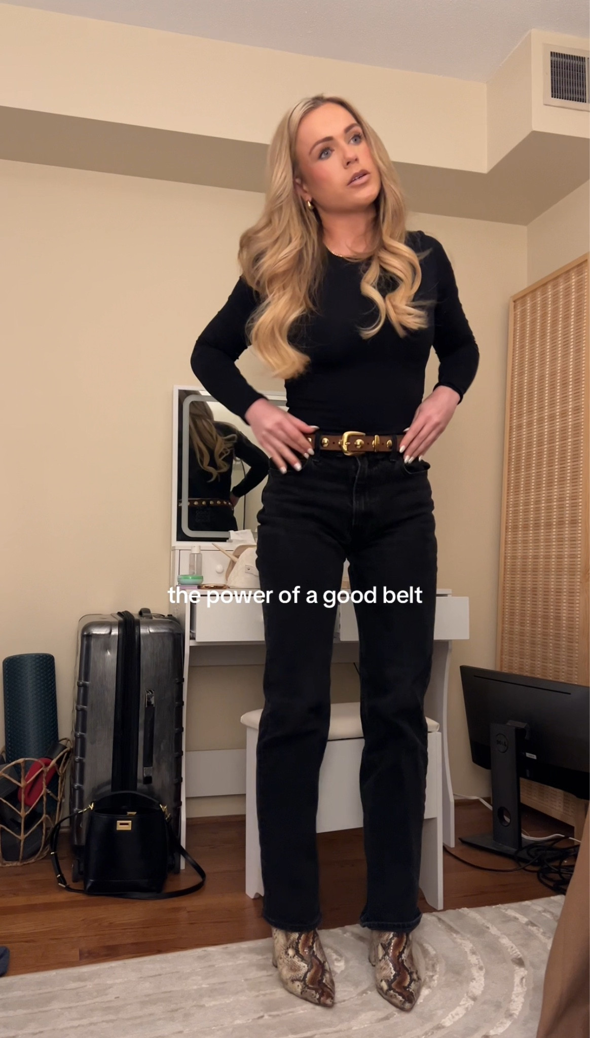 Madewell belt I've worn on repeat; outfit of the night 

#LTKFindsUnder100 #LTKStyleTip