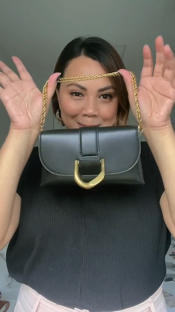 A bag that you can wear in 3 different ways! Introducing the Gabine crossbodybag from @charleskeithofficial! #viralcrossbodybag #ugccreator #ugccontent #ugcvideo

#LTKtravel #LTKitbag #LTKstyletip