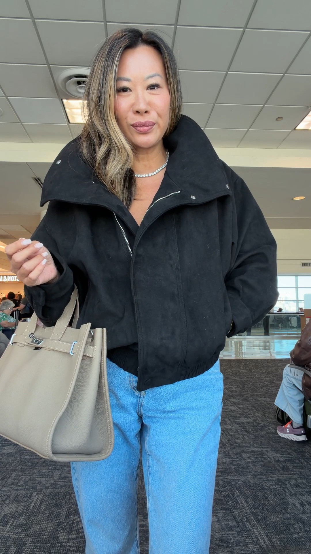 Zara jacket that's fabulous for under $100. Levi jeans. Loafers super comfy. Zara finds. Amazon bag

#LTKgrwm #LTKootd