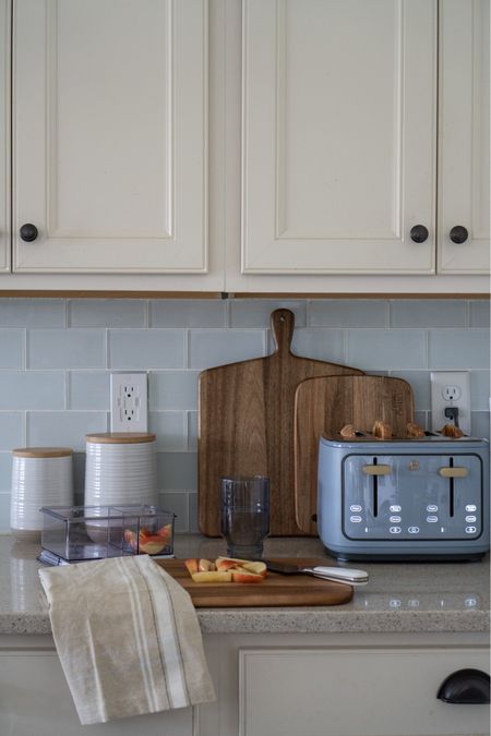 Our 5 kitchen favorites from @walmart home #walmartpartner #walmart 

Wood cutting board set, French stripe napkins, 4-slice toaster, bento box set, and pedestal smoky drinking glasses

#LTKunder100 #LTKhome #LTKfamily
