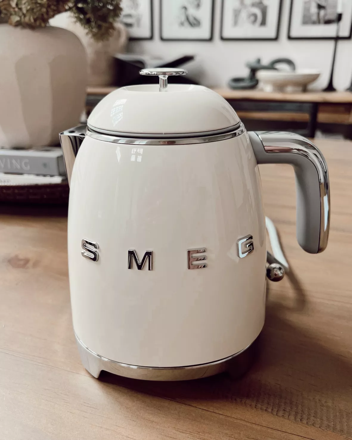 Smeg Cream Mini Electric Tea Kettle + Reviews