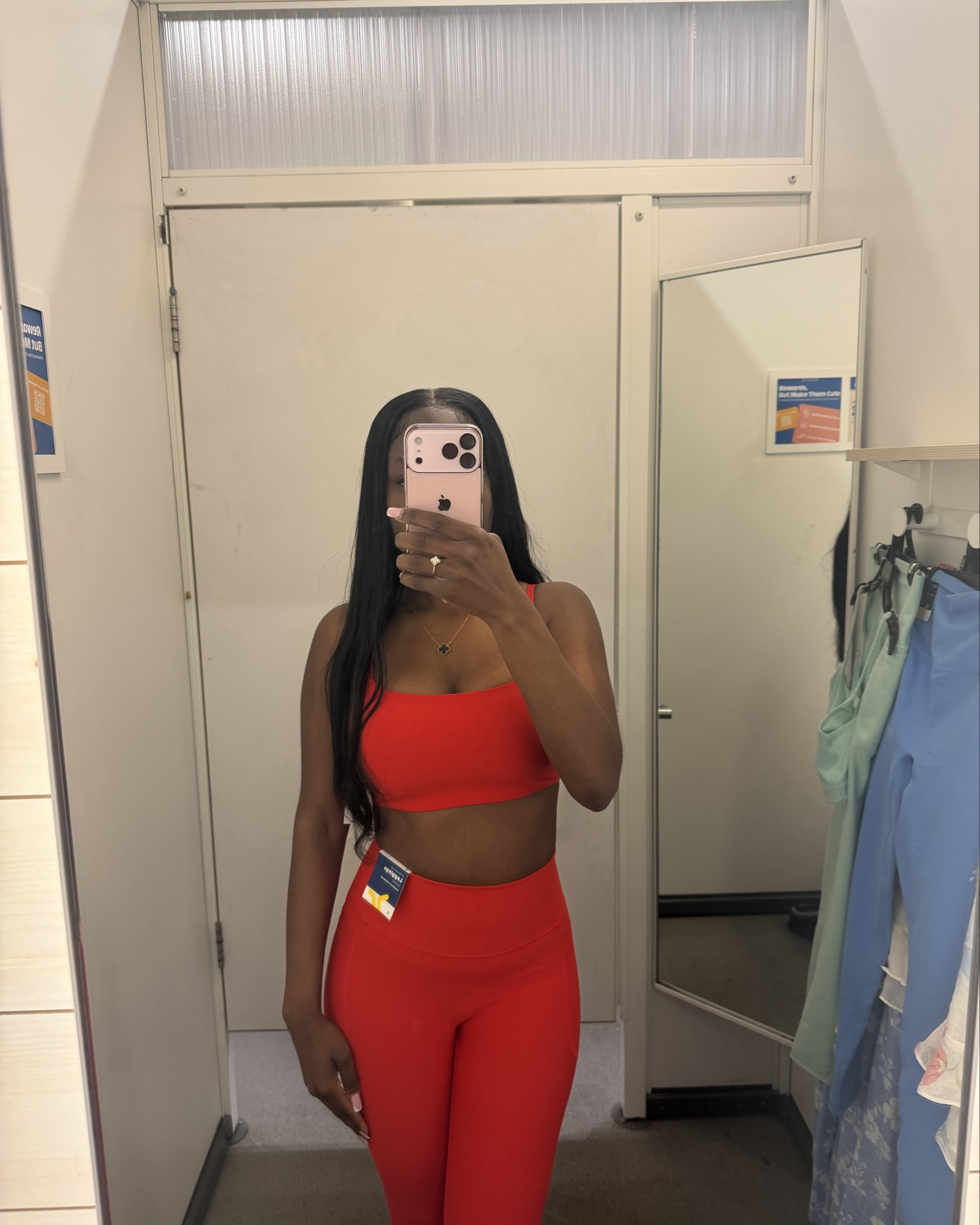 Old navy active 

#LTKActive #LTKmomlife #LTKgrwm