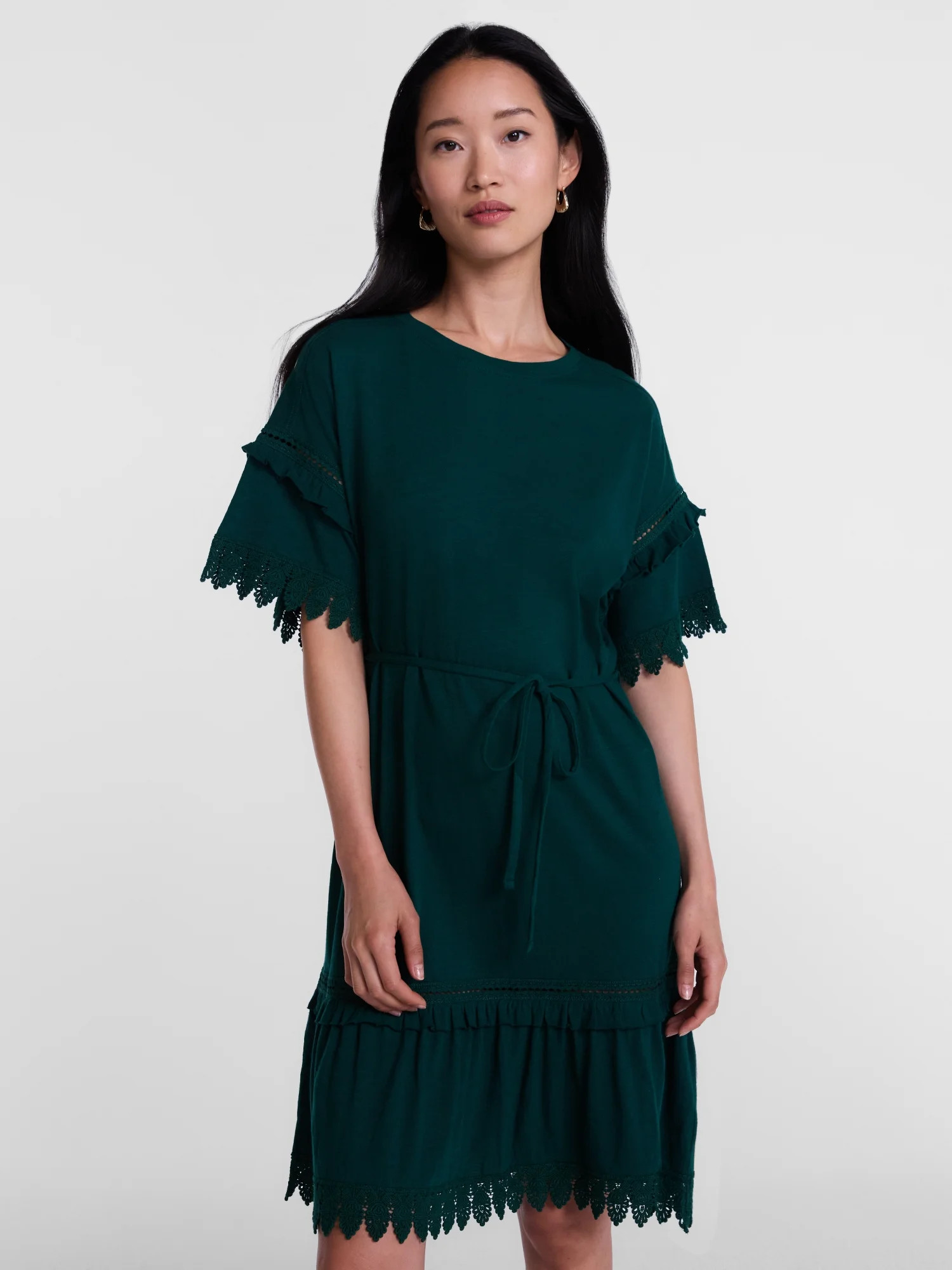 Scenario Women's Lace Trim Knit Dress with Short Sleeves, Sizes XS-XXXL | Walmart (US)