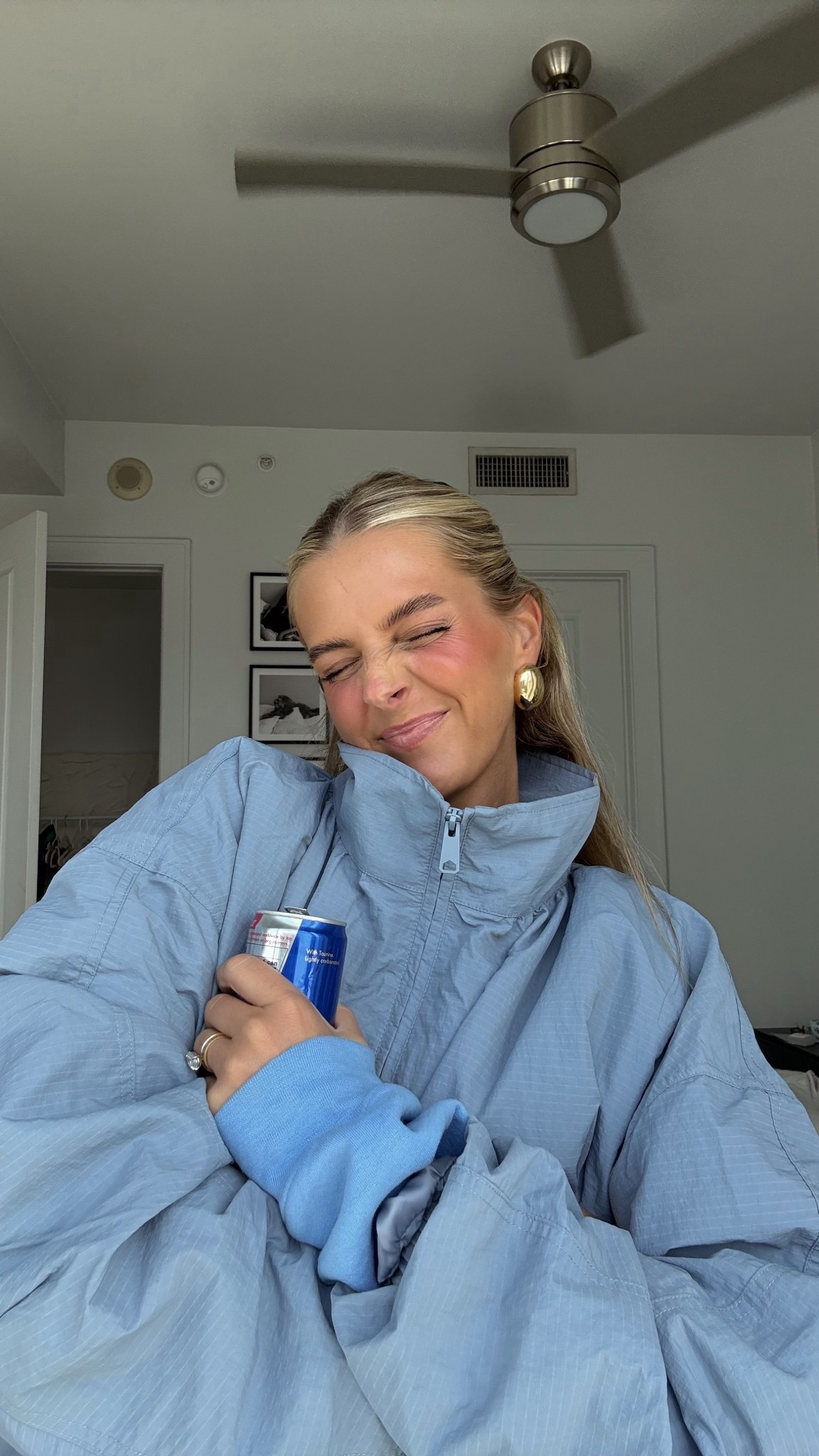 The cutest blue windbreaker 