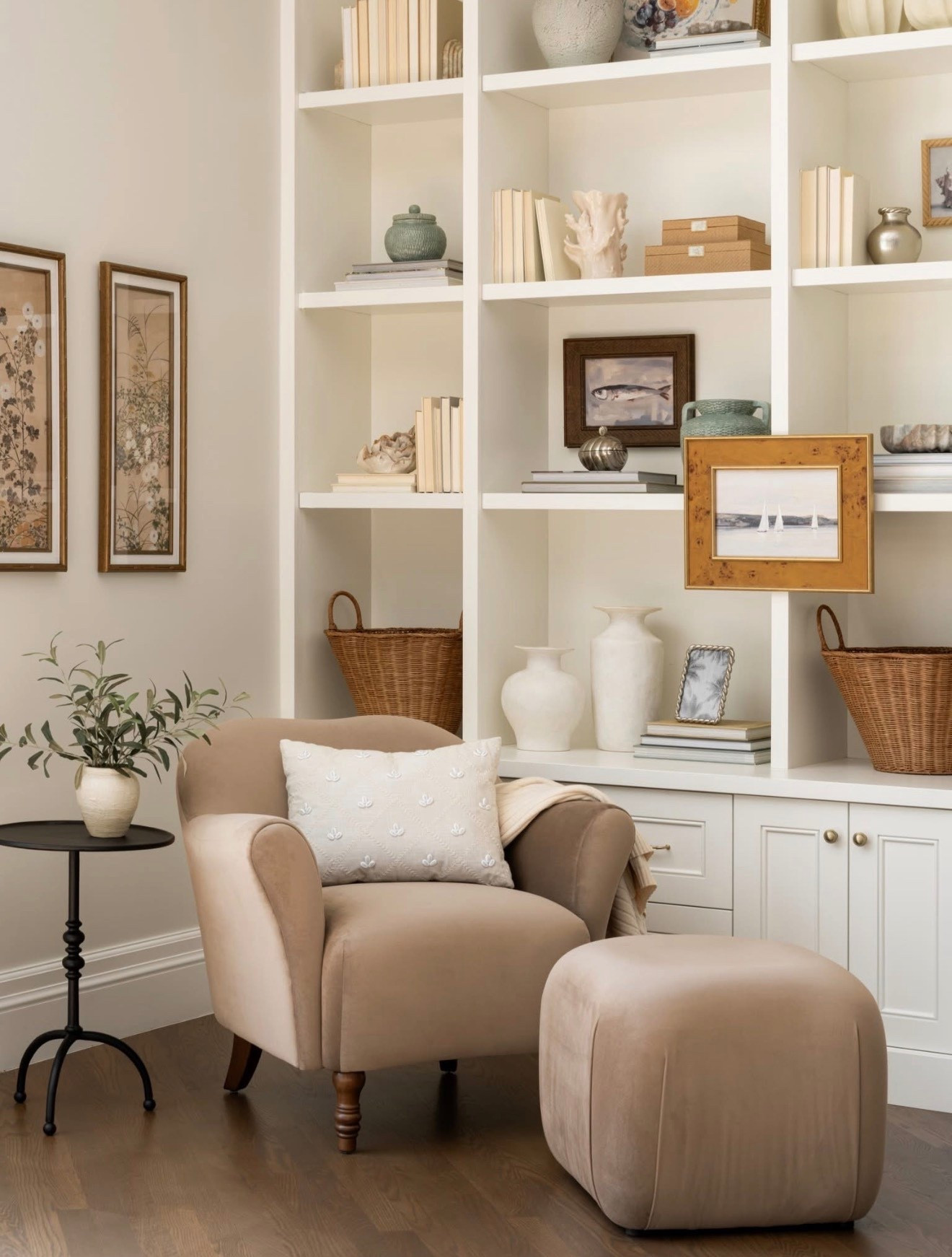 Accent chair, Target chair, velvet chair,
Living room chair, cozy corner, studio McGee, Target Studio McGee drop, new Studio McGee, corner ideas 

#LTKHome