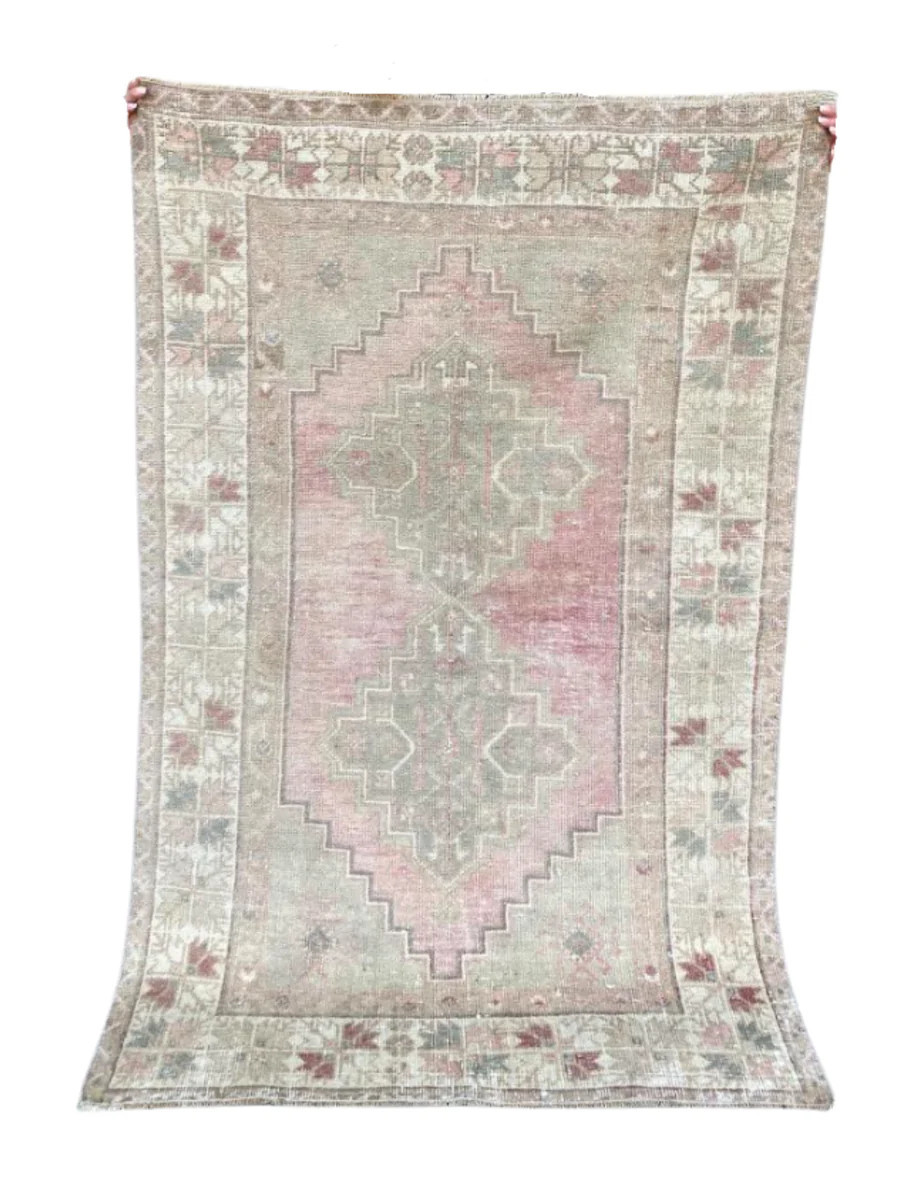 Ana Rug 5'6" x 3'7" | Megan Molten