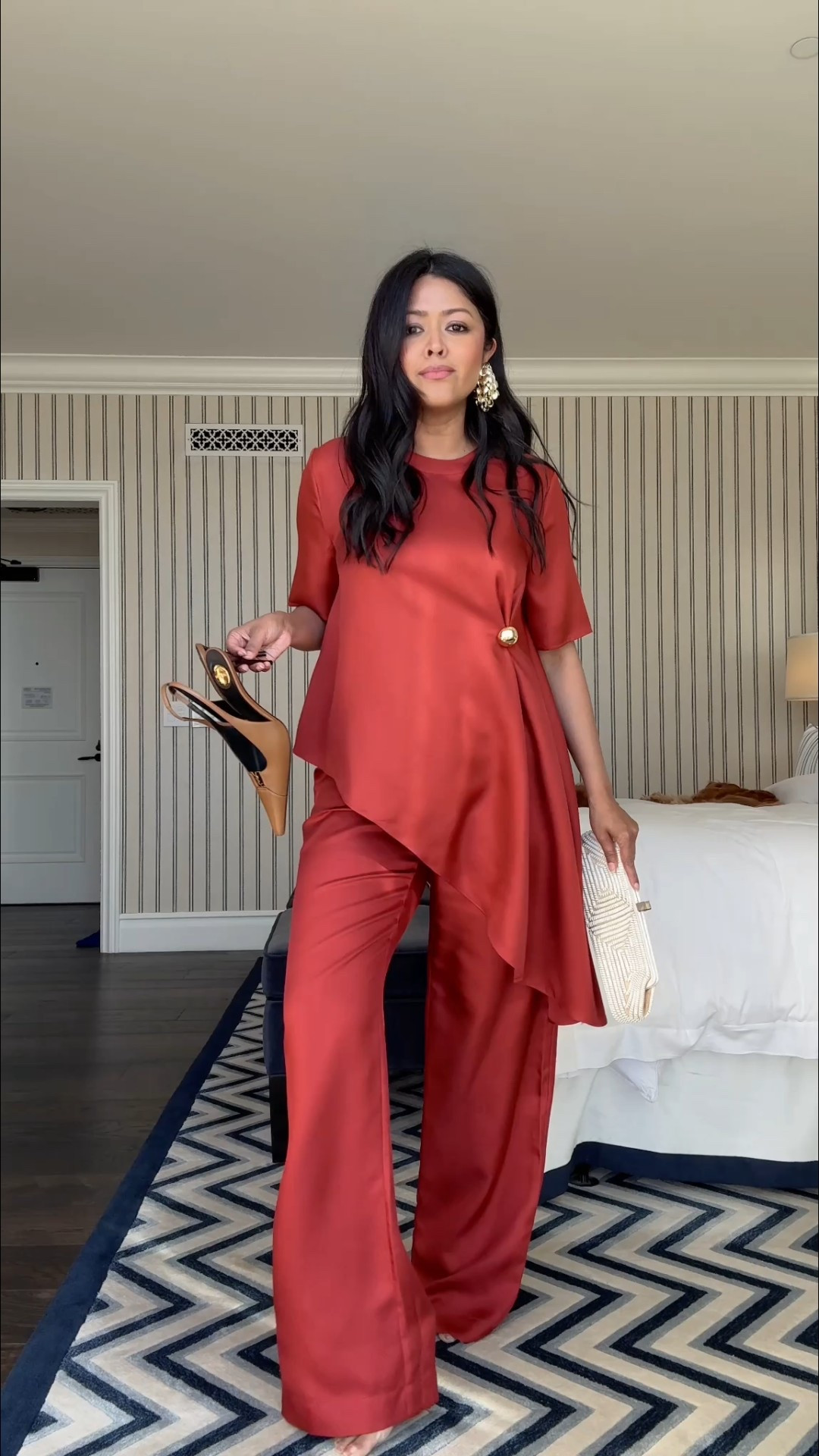 Top XS and pants medium // clutch and earrings vintage 

#LTKootd #LTKWedding #LTKgrwm