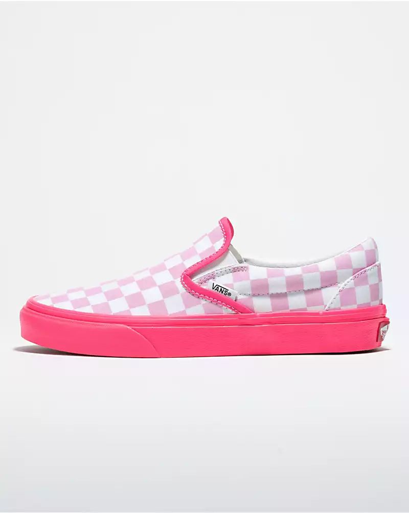 Customs Neon Pink Checkerboard Slip-On Wide | Vans (US)