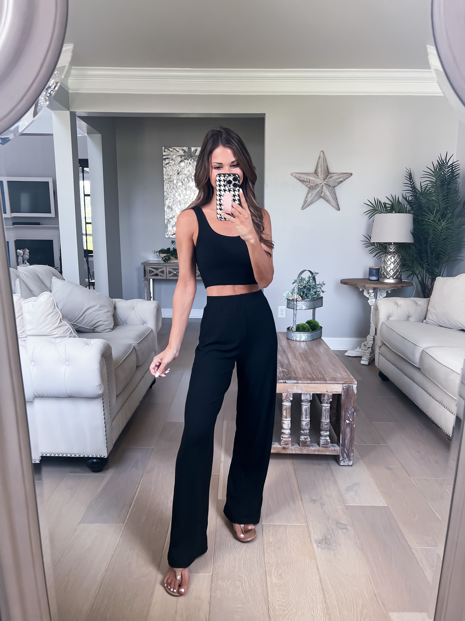 Lounge set//xs//5’1//would stick with darker color//tee//small//jeans//24 short//sandals//sized up 1/2//

#LTKunder50 #LTKFind #LTKsalealert