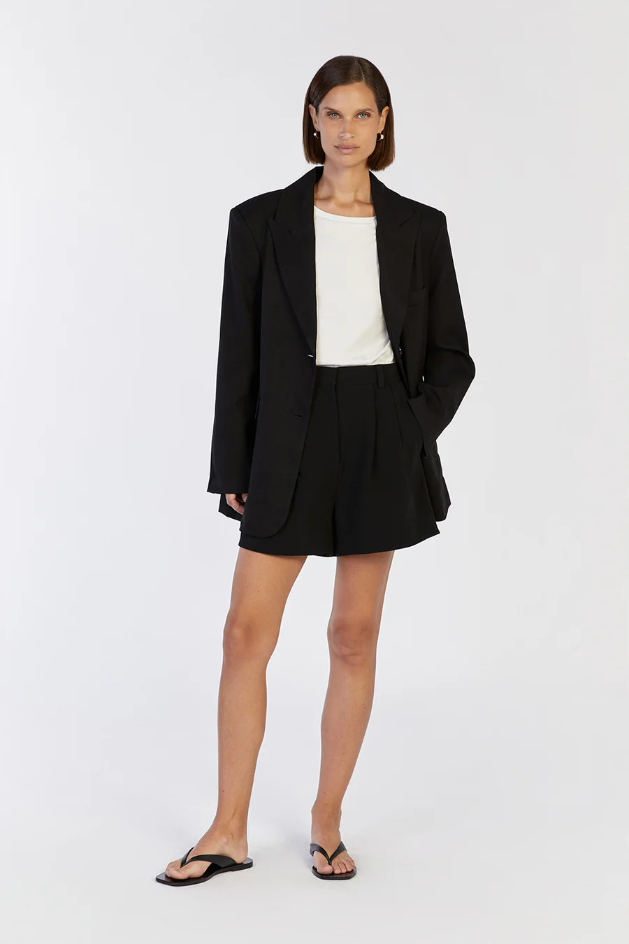 ROWAN TAILORED BLACK SHORT | DISSH