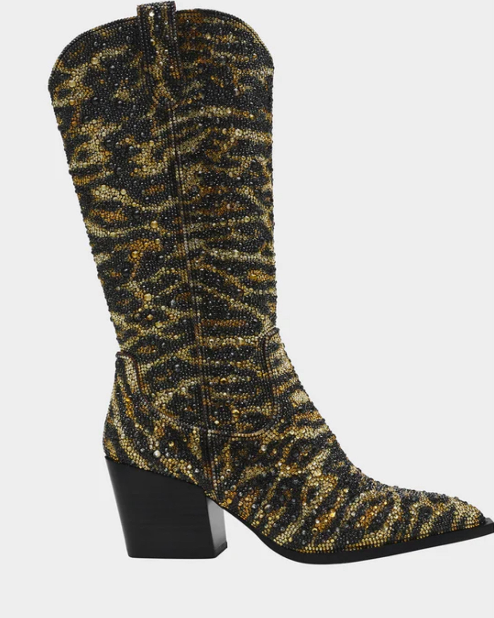 🐆Leopard is the order of the day this fall, and that suits me just fine. Take a walk on the wild side with these glamorous selections! 

#LTKSeasonal #LTKShoeCrush #LTKFallSale