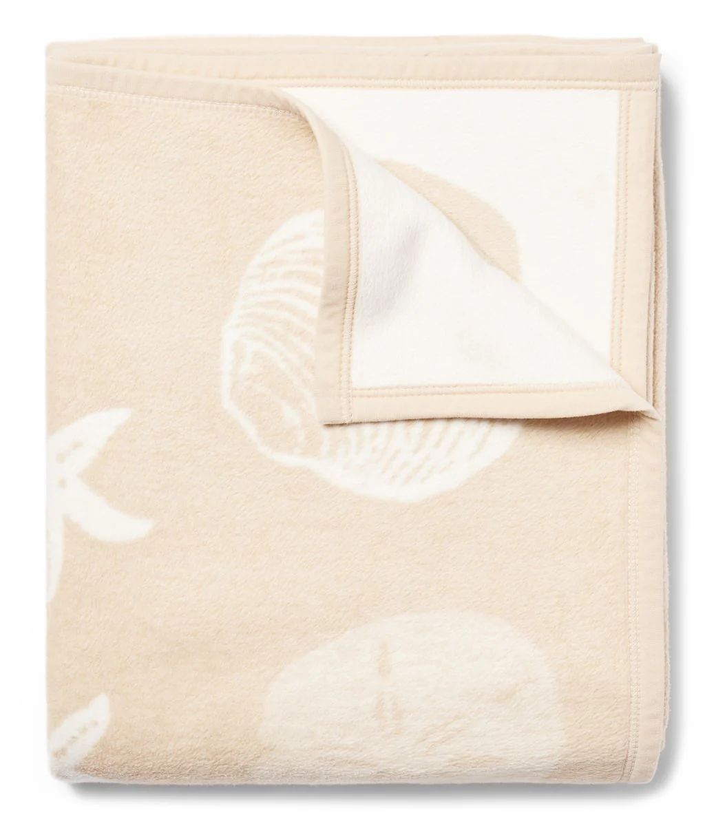 Seashells Blanket | ChappyWrap