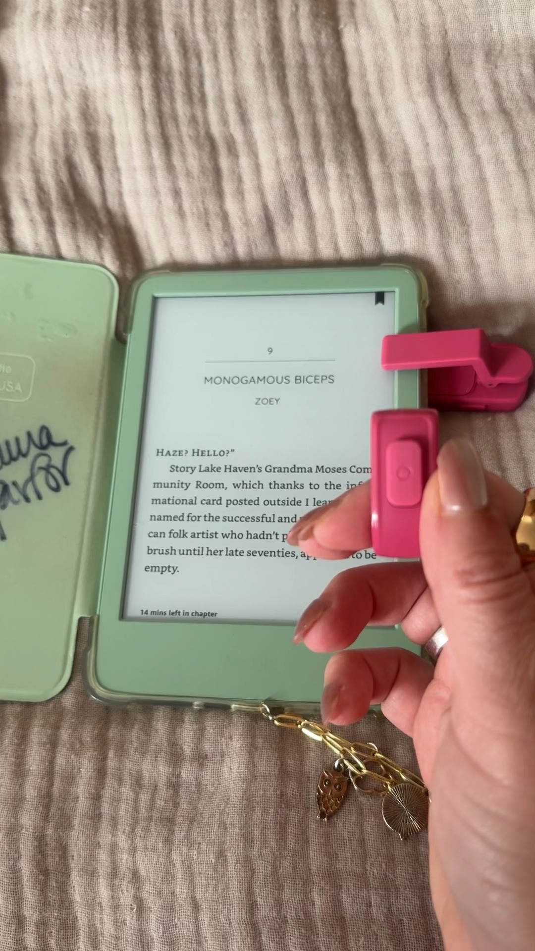 Th best thing for reading on a kindle!



#LTKdayinmylife #LTKSeasonal #LTKmomlife