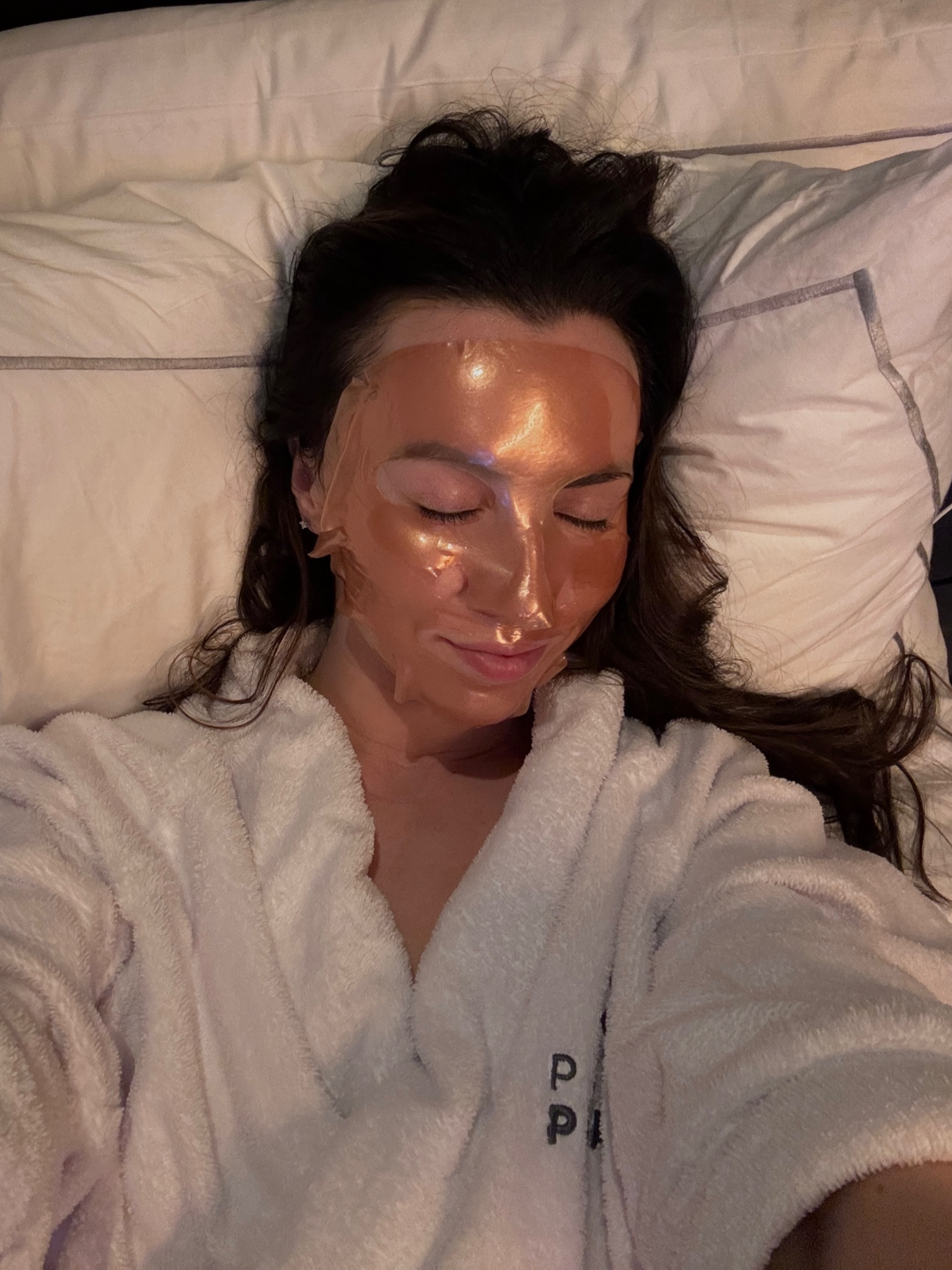 the most ✨radiant✨ sheet mask 

#LTKbeauty #LTKcanada #LTKwinter