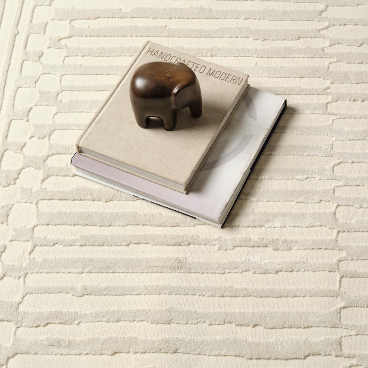 Soloba 7'10"x10' Area Rug Living Room Bedroom Medium Pile Beige Cream | Amazon (US)