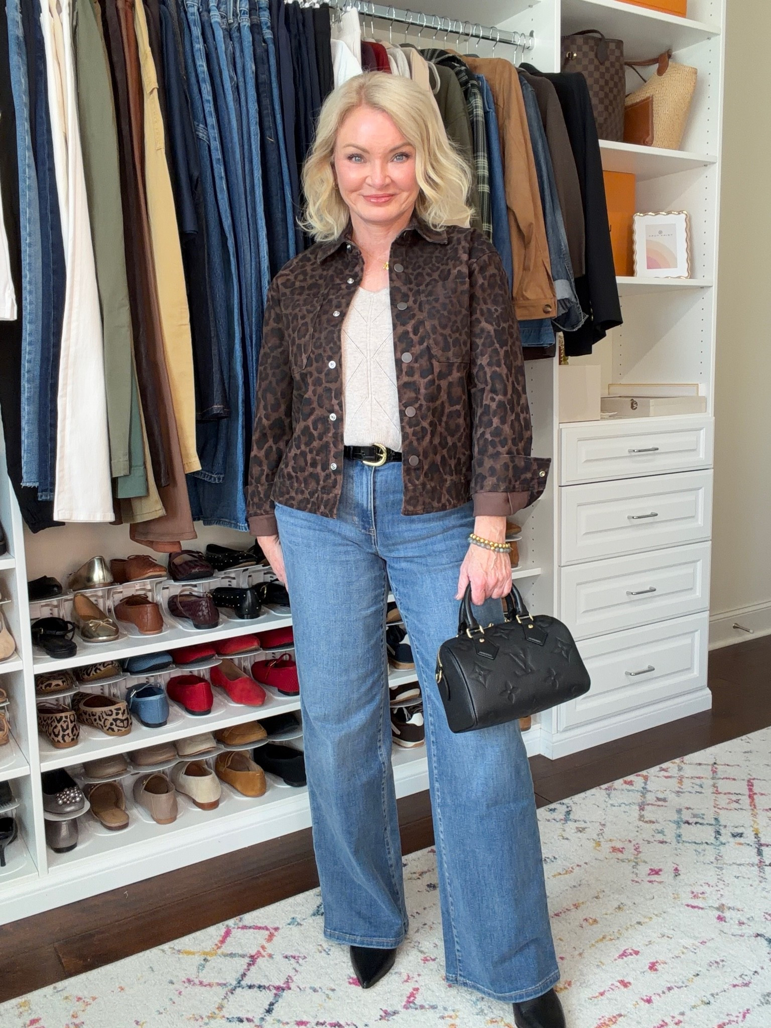 A leopard trucker jacket? Heck yes! No one would guess this is from Walmart! Styling it with some items from J.Jill, Nordstrom & my handbag collection. 

Fall outfits women over 50
Fall jackets
Leopard print
Walmart fashion 
Wide leg jeans

#LTKootd #LTKPetite #LTKOver40