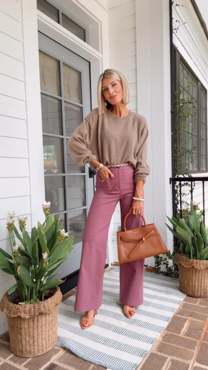 Love the color of these pants! Wearing a size 26!

Loverly Grey, pre fall, fall outfit, wide leg pants 

#LTKSeasonal #LTKStyleTip