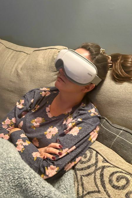 Kept seeing this on TikTok and needed to try it - and let me tell ya… WOW. A relaxing eye & temple massage with heat and spa-like music playing?? I will be using this DAILY. #migraine #eyemask #amazon 

#LTKhome #LTKfindsunder100 #LTKGiftGuide