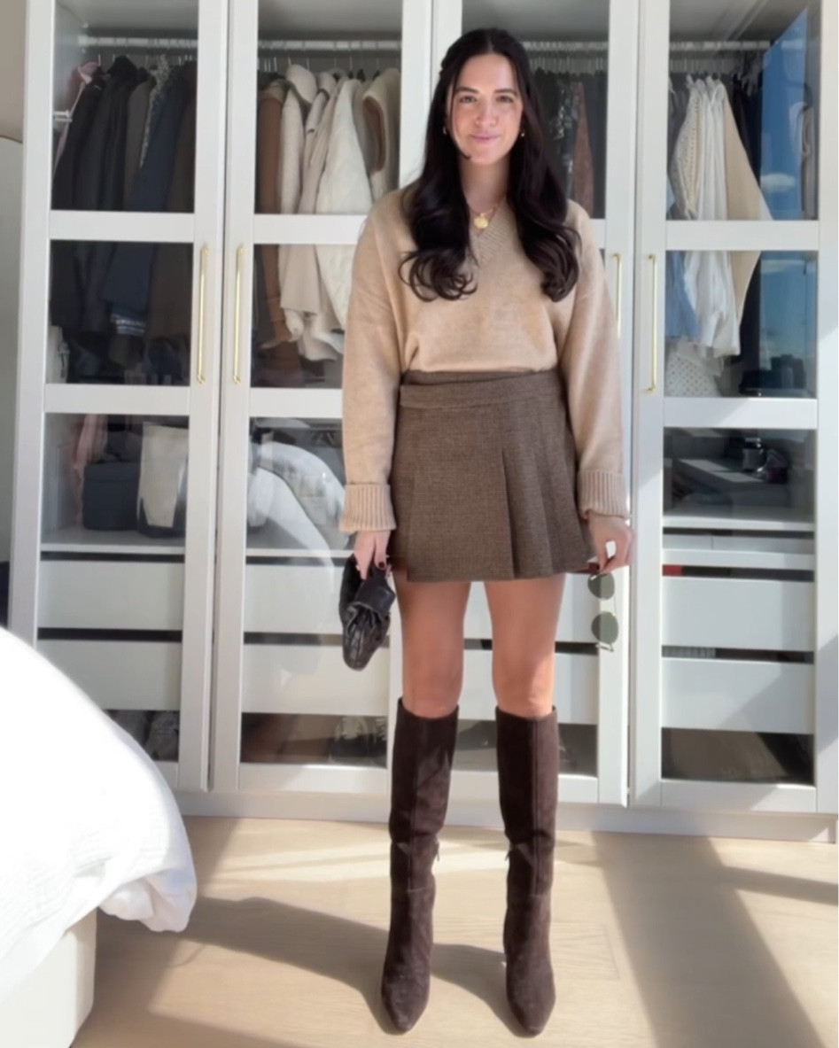 Fall outfits, fall fashion, pleated skirt, knee high boot

#LTKstyletip #LTKfindsunder100 #LTKSeasonal