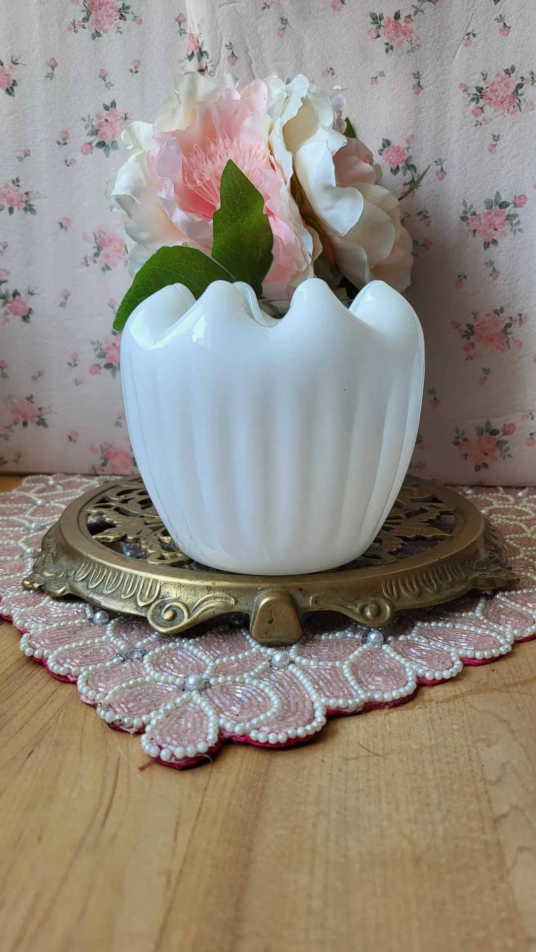 Vintage Milk Glass Opaque White Ribbed Fluted Crimped Pinched Rose Bowl Vase - Etsy | Etsy (US)