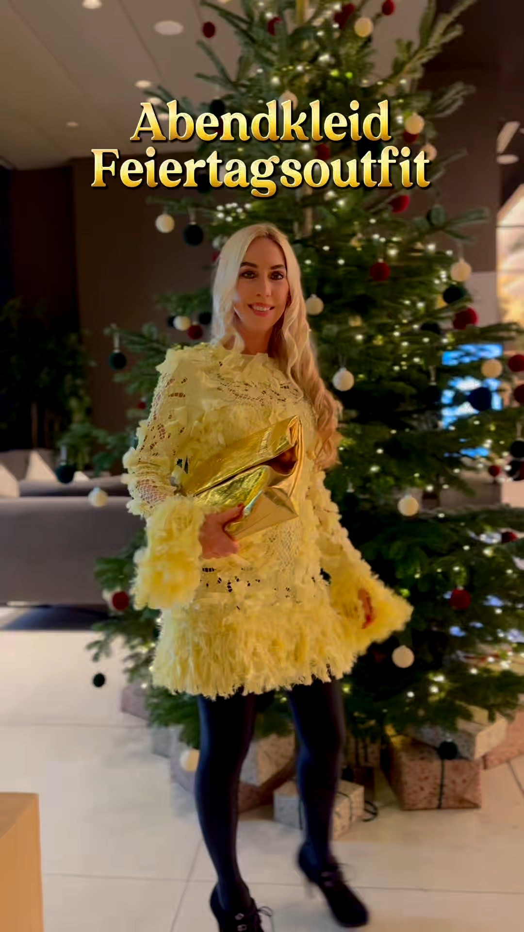 Dieses wunderschöne gelbe Abendkleid ist mein absoluter Favorit für die Feiertage! Die Farbe ist so strahlend, festlich und elegant – perfekt für Weihnachtsfeiern, Events oder einen besonderen Abend.
Trage Größe XS. 💛

Wenn du einen leuchtenden, edlen Look suchst, ist dieses Kleid ein echter Hingucker. ✨
Speichere den Look für später & shoppe alle Details hier im Post!

#LTKStyle #LTKFashion #LTKHoliday #LTKSeasonal #LTKParty #LTKDress #LTKOutfits #LTKInspo #LTKLook #LTKTrend #LTKEdit #LTKFinds #LTKFashionFinds #LTKWomen #LTKChic #LTKEventStyle #LTKOccasion #HolidayOnLTK #LTKWinter #LTKPetite #LTKXS #GelbesKleid #YellowDress #Abendkleid #PartyDress #Feiertagsoutfit #Festtagslook #HolidayOutfit #DressInspo #OutfitInspo


#LTKkleider #LTKeurope #LTKdeutschland