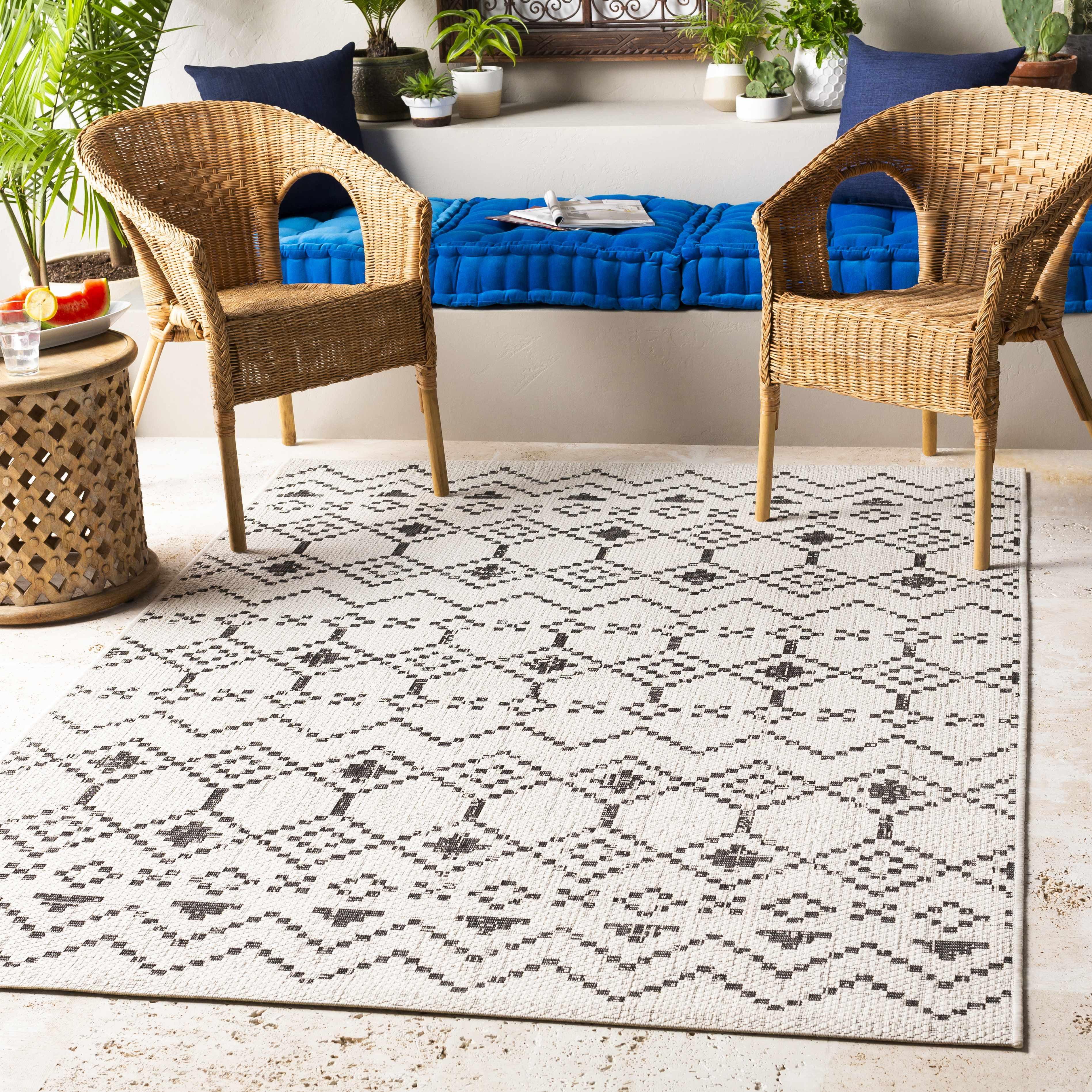 Haynesville 5'3"" x 7'7"" Bohemian/ Outdoor Area Rug - Hauteloom | Boutique Rugs