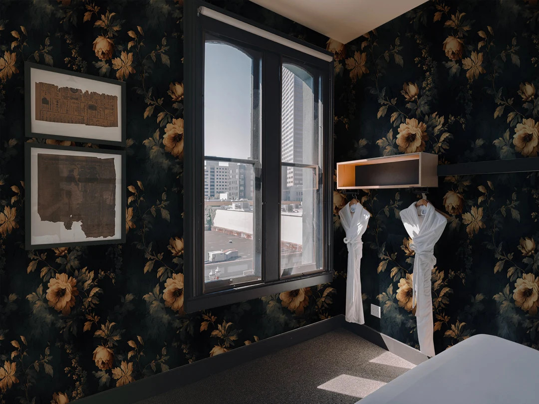 Dark Botanical Wallpaper Peeland Stick Floral Dark Flowered Wallpaper Self Sticking Dark Garden W... | Etsy (US)