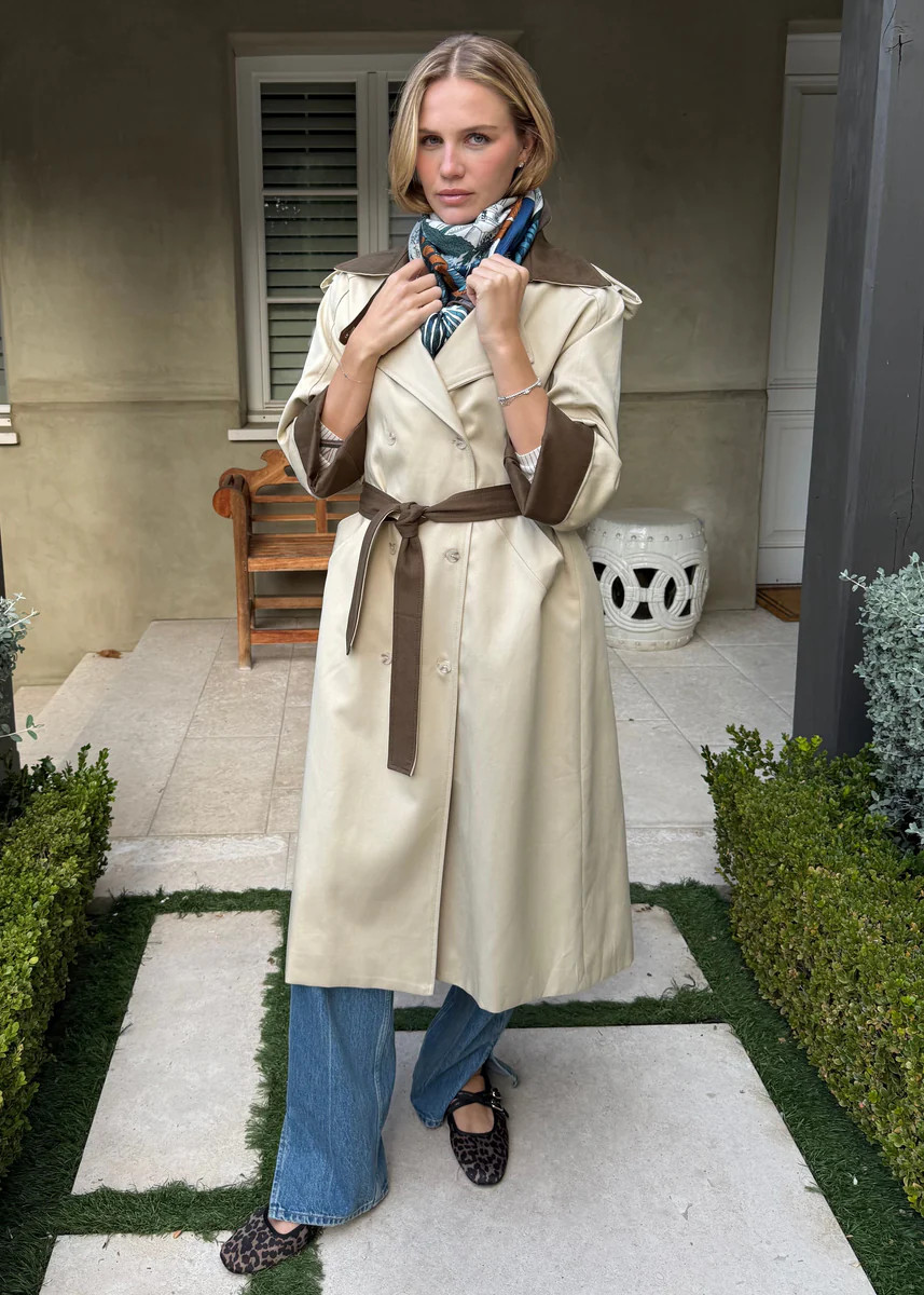 Sandy Cream Belted Trench Coat with Brown Contrast | Benaar La