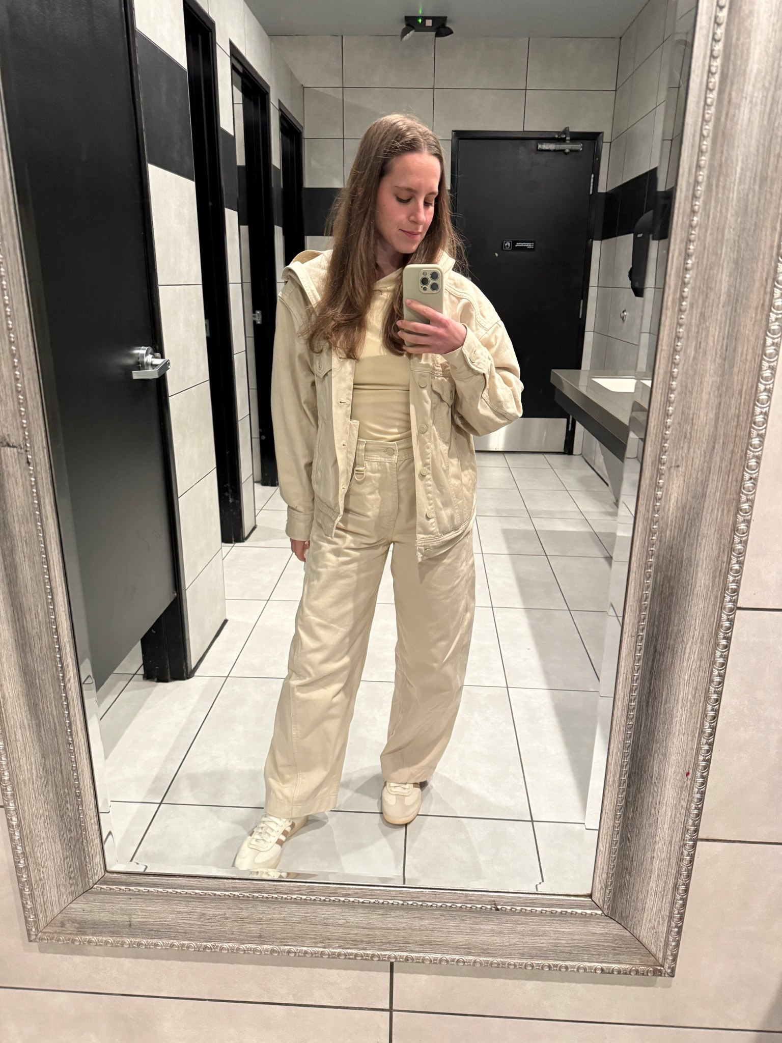 Love this outfit bc it’s comfortable yet cute (monochrome just makes me feel like I have it all together! It’s casual with the jacket on and more elevated with it off. It took me from lunch to exploring to playing pool to karaoke and dinner

#LTKootd #LTKTravel