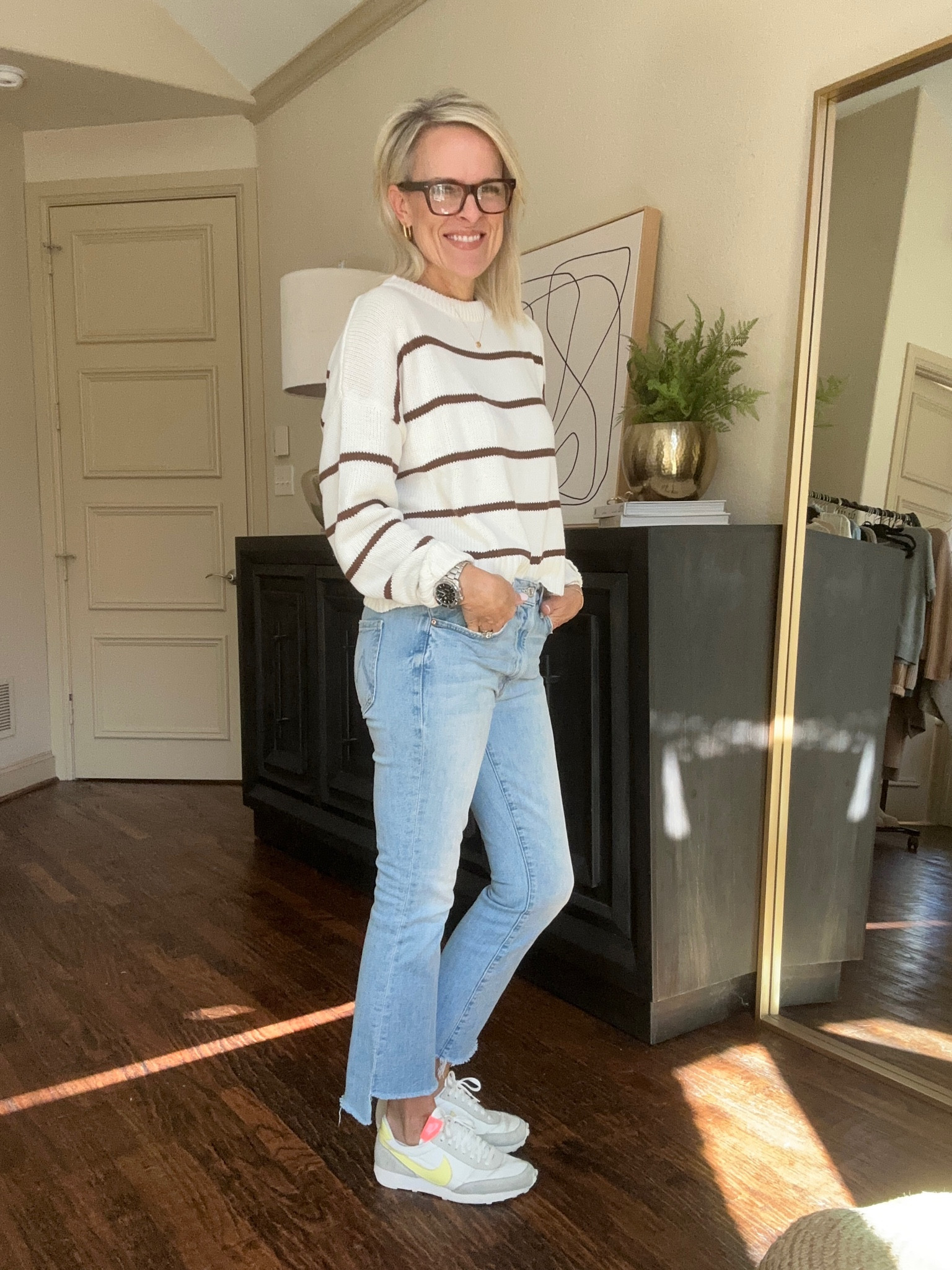 Spring outfit Inspo 

Amazon  / Mother denim

#LTKfindsunder50 #LTKstyletip #LTKover40