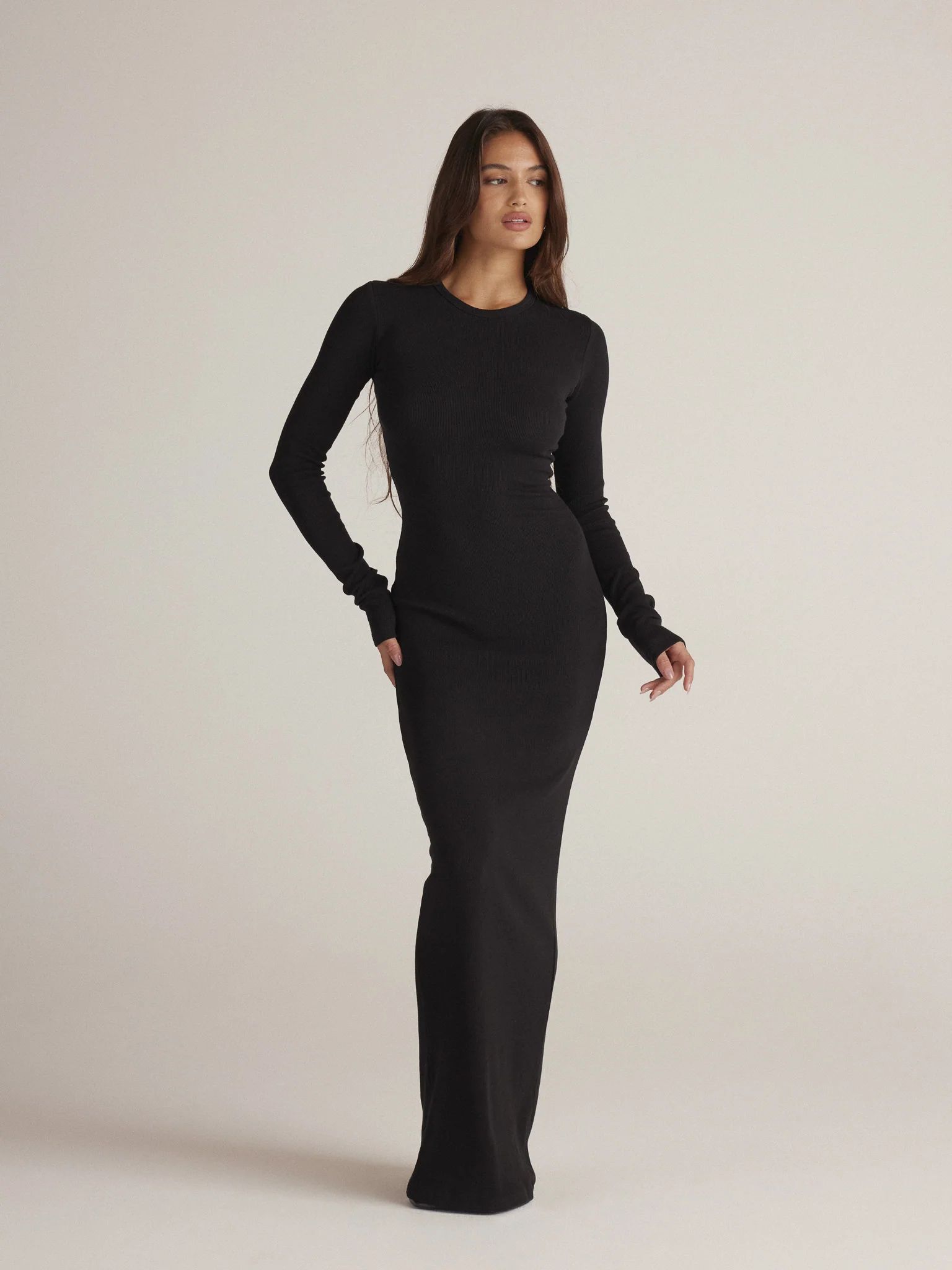 TIANA MAXI / BLACK | CLYQUE