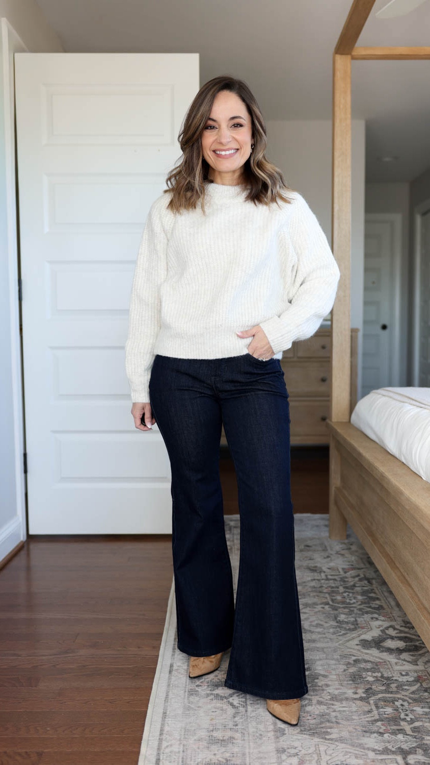 Budget friendly winter outfits for petites from @kohls 

Flare jeans: petite 0 average - 9.75” rise / 29” inseam / petite short has a 28” inseam 
Blue sweater: petite xs 
Cream sweater: petite xs 
Kickflare jeans: 0 - 10.5” rise / 26” inseam 
Cardigan: petite xs 

#kohlspartner #ad #kohlsfinds 

#LTKPetite