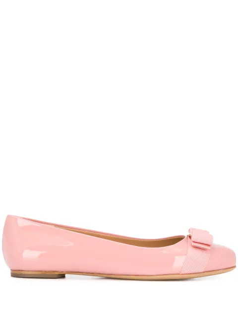 Salvatore Ferragamo Varina Ballerinas - Farfetch | Farfetch (CA)