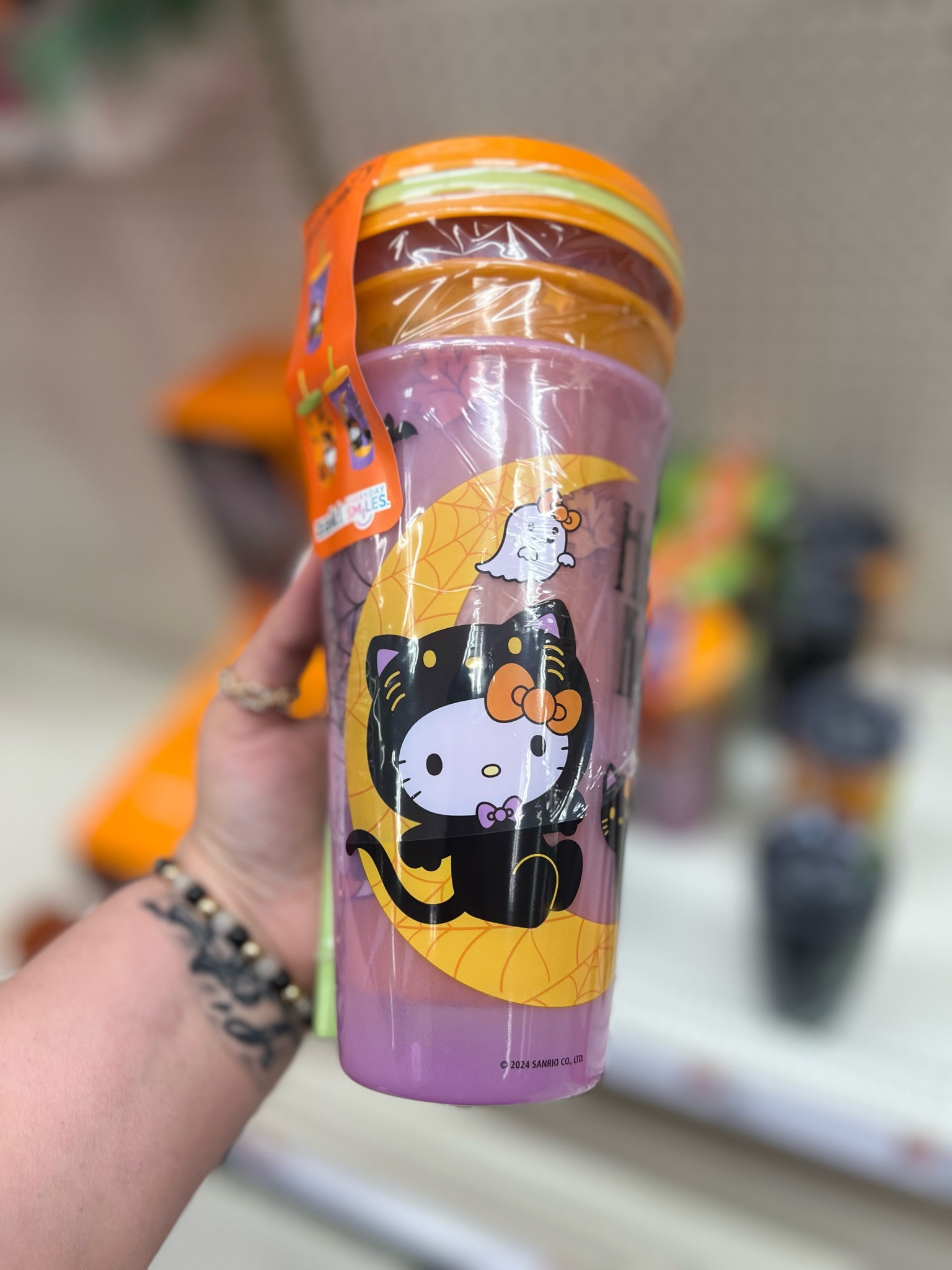 Zak Designs 3pc 25oz Glow in the Dark Halloween Tumblers Hello Kitty

#LTKFamily #LTKHalloween #LTKKids