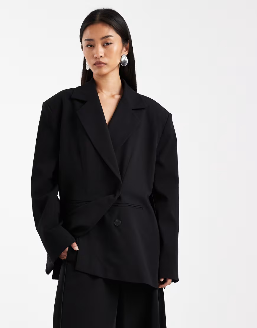 ASOS DESIGN – Oversize-Blazer in Schwarz mit A-Linien-Schnitt | ASOS (Global)