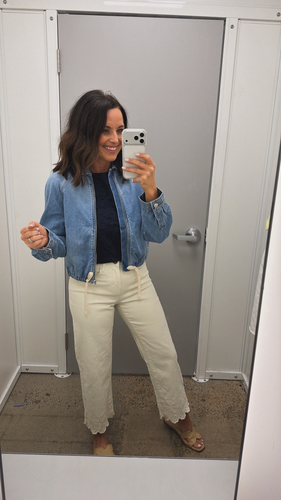 Don’t sleep on this denim jacket 🤍 Such a good affordable find + perfect for spring layering.

#walmartfashion #affordablestyle #springoutfit #casuallook #ltkstyle #ltkfashion


#LTKmomlife #LTKPetite #LTKOver40
