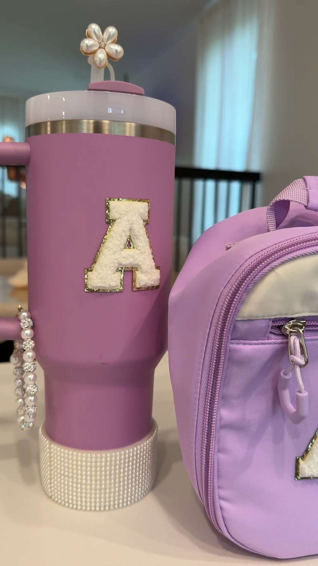 Scroll to shop! ✨ School must-haves. Everything is linked below.👇🏾

Desliza para comprar. ✨ Imprescindibles para el regreso a clases.

📲 Download the free LTK app & follow me @kirasfashionfinds to shop all my daily finds.

#LTKKids #LTKHome #LTKmomlife