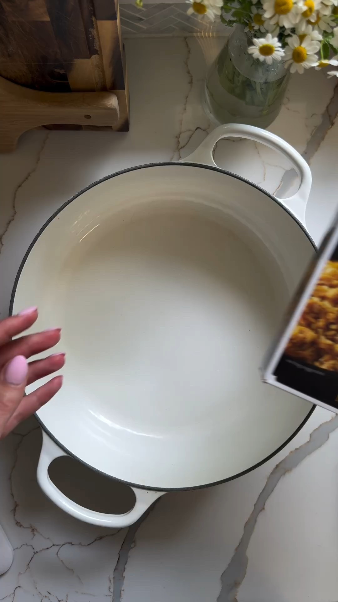 Loving quick dinners with little prep time and little clean up! As you might know I’m obsessed with the Trader Joe’s spinach and artichoke dip and it makes this dinner super creamy! Let me know if you try it :)

2 packages rice and orzo pilaf @traderjoes 
1 package/12 oz cheddar chicken sausage 
6 oz baby spinach
1 spinach and artichoke dip
2.5 cups chicken broth
1/4 cup sour cream, optional

1. Place pilaf, chicken sausage, spinach, dip in a large Dutch oven or a deep baking dish. Cover with broth.

2. Bake in oven for about 50 minutes to an hour at 400F. Remove from oven and mix. Add some sour cream and combine.