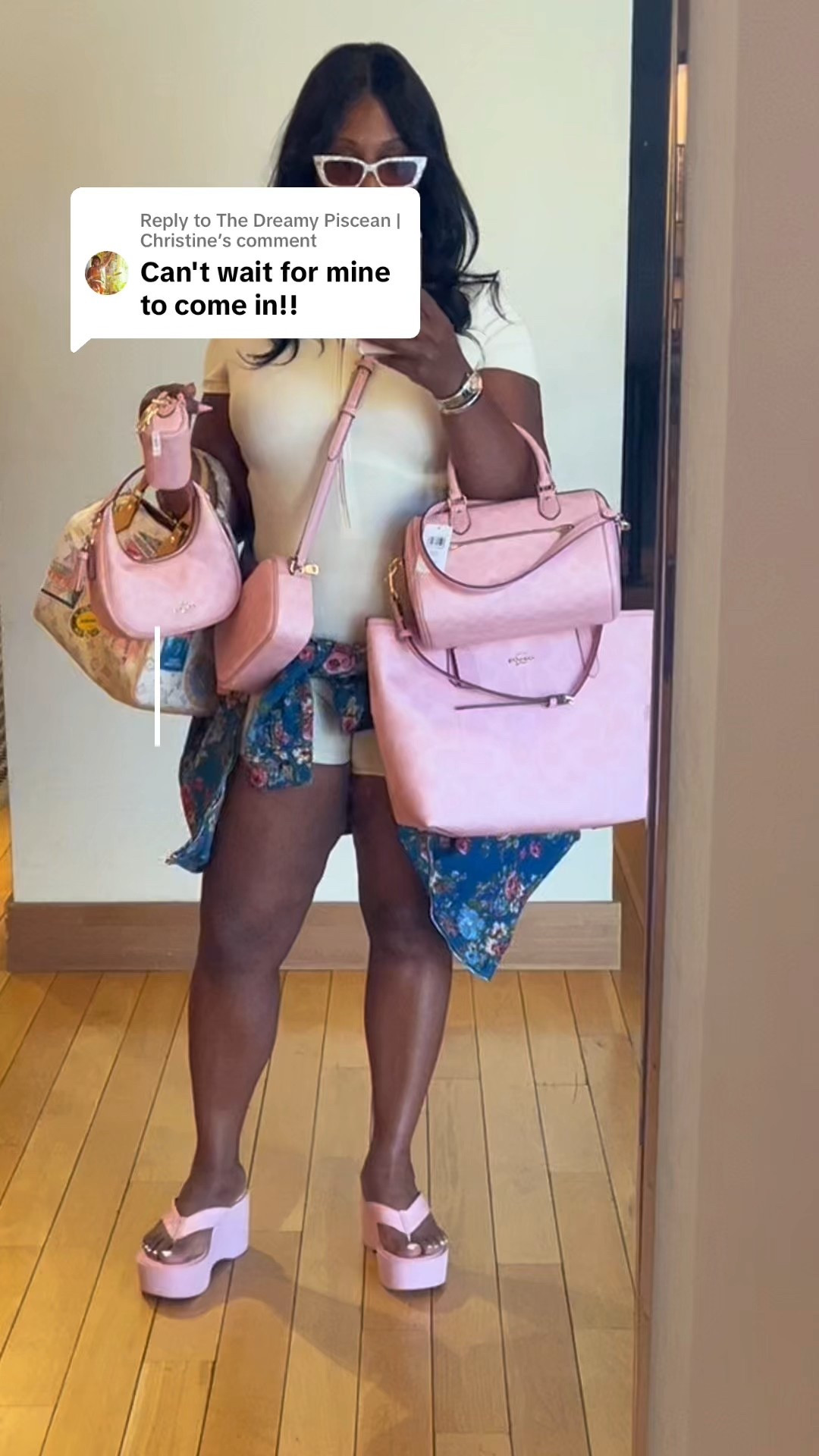 Coach Powder Pink Signature Collection

#LTKStyleTip #LTKFindsUnder100 #LTKItBag